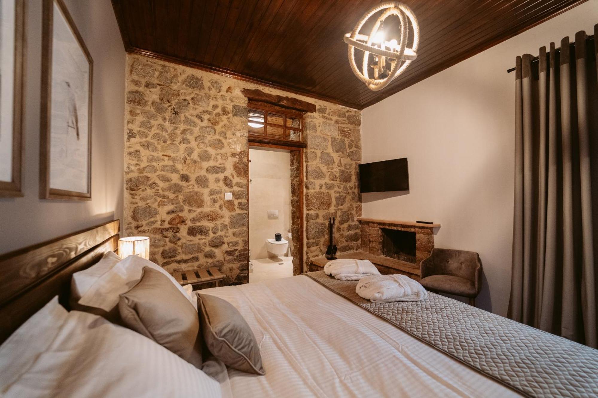 Afanos Guesthouse Αράχωβα Δωμάτιο φωτογραφία