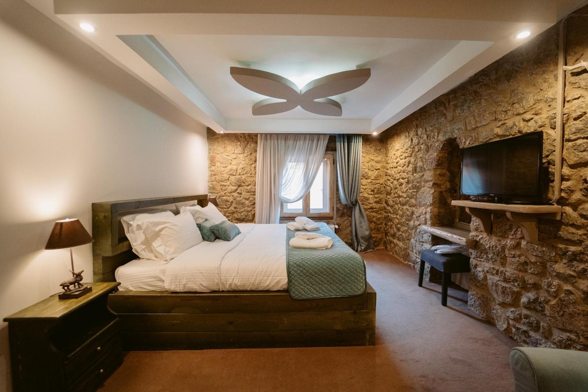 Afanos Guesthouse Αράχωβα Δωμάτιο φωτογραφία