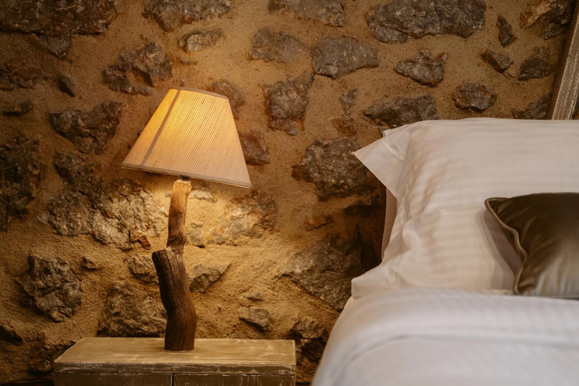 Afanos Guesthouse Αράχωβα Δωμάτιο φωτογραφία